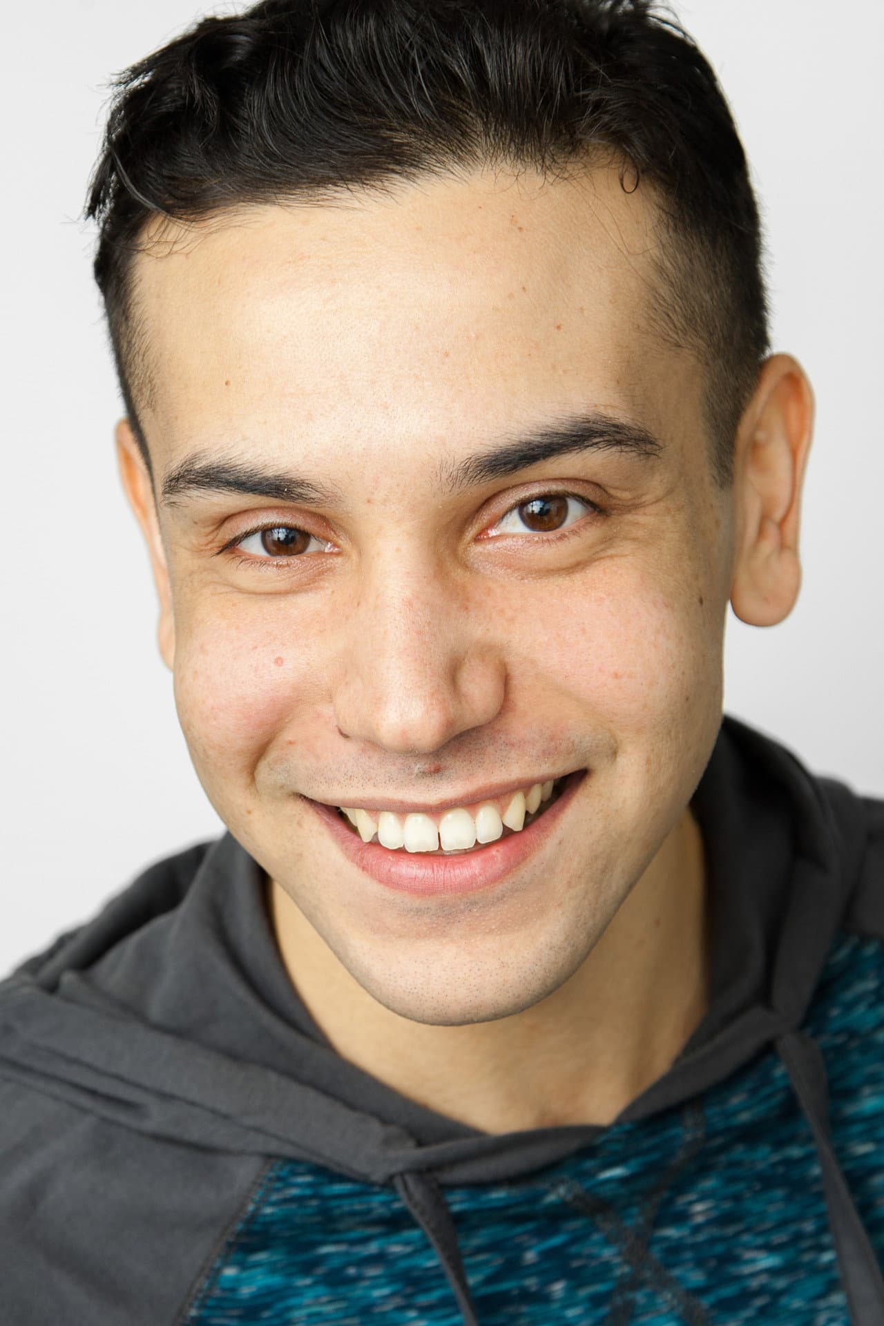 Isaac J Cruz