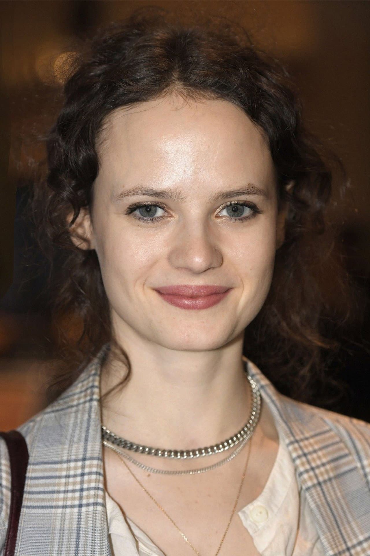 Jana Mckinnon