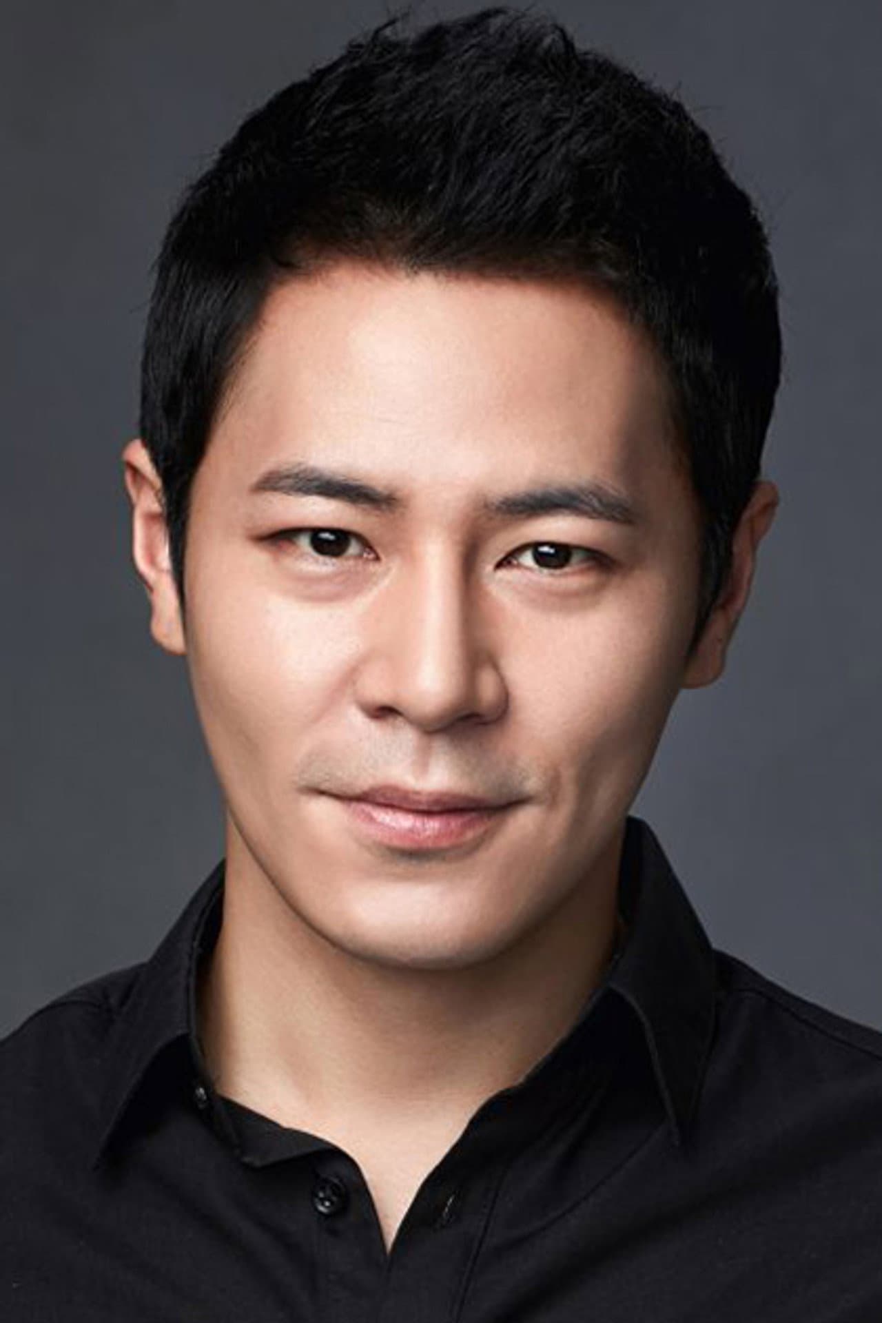Kyoo Hyung Lee