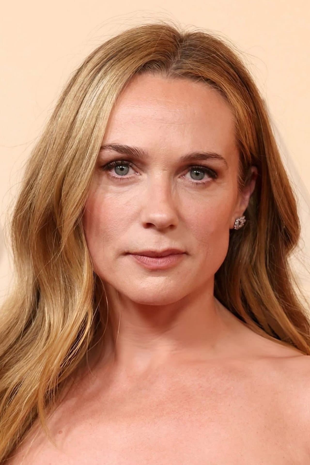 Kerry Condon