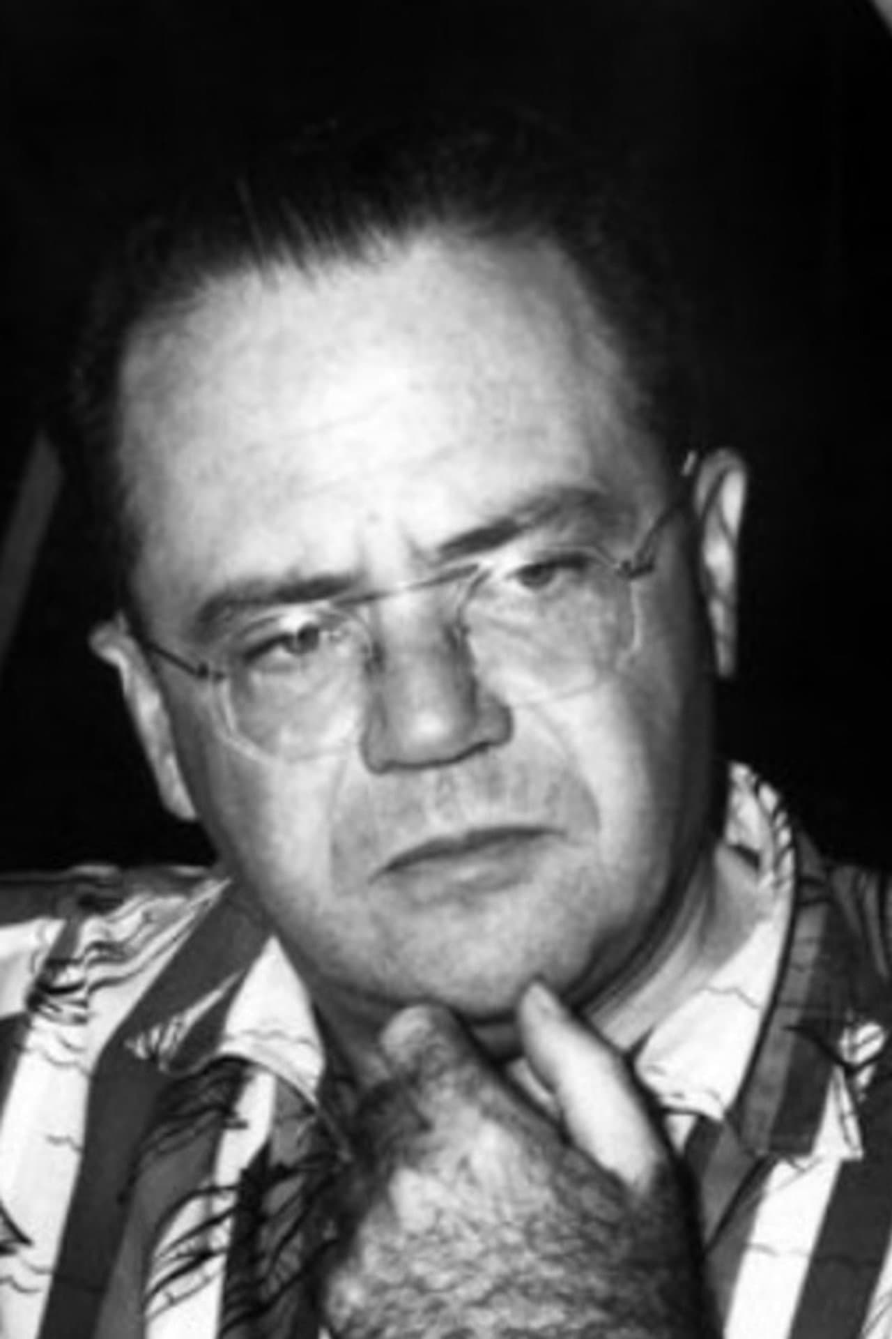 Fred F Sears