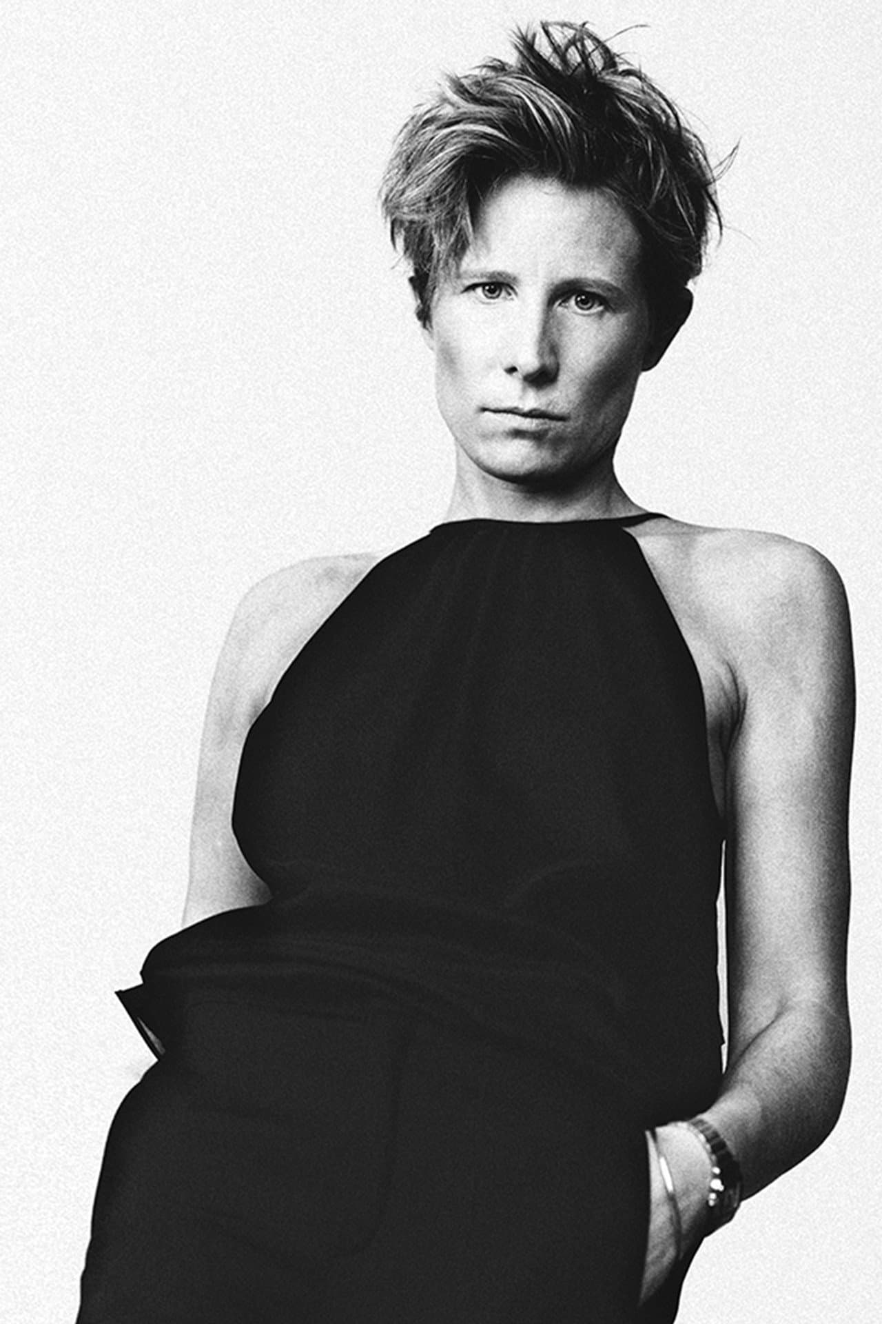 Thea Sharrock