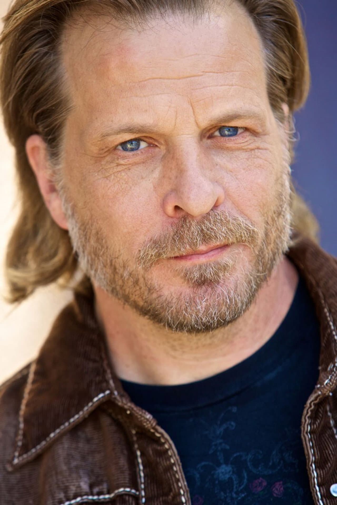 Doug Dearth