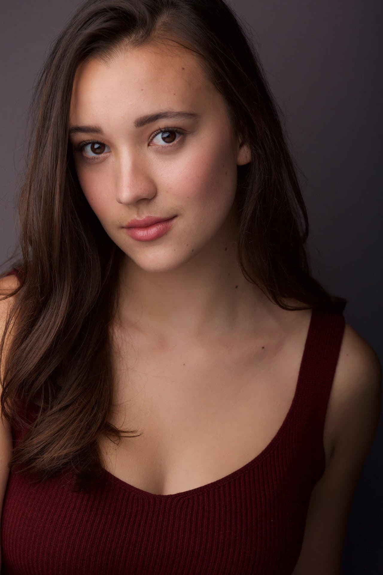 Molly B Thomas