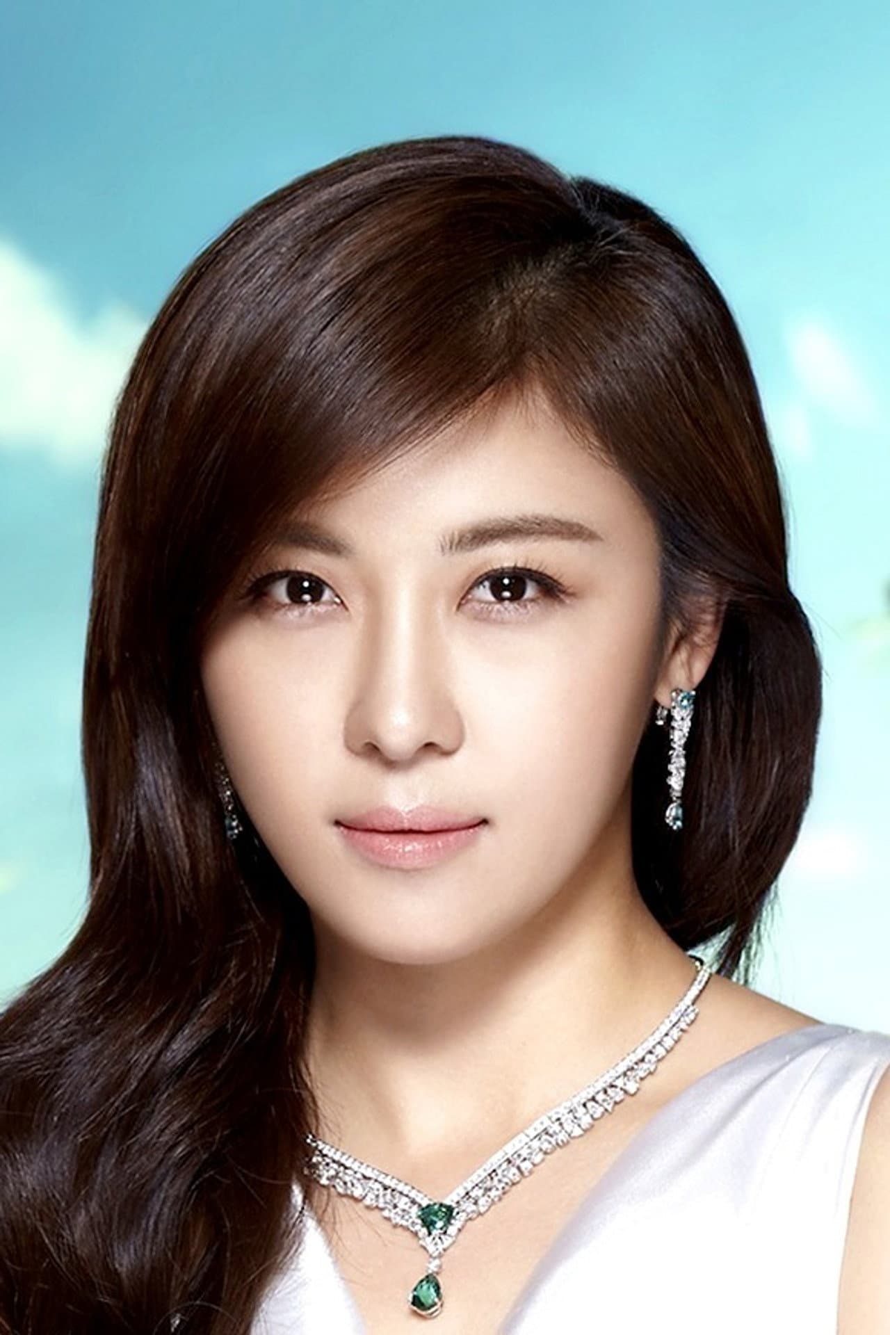 Ji Won Ha