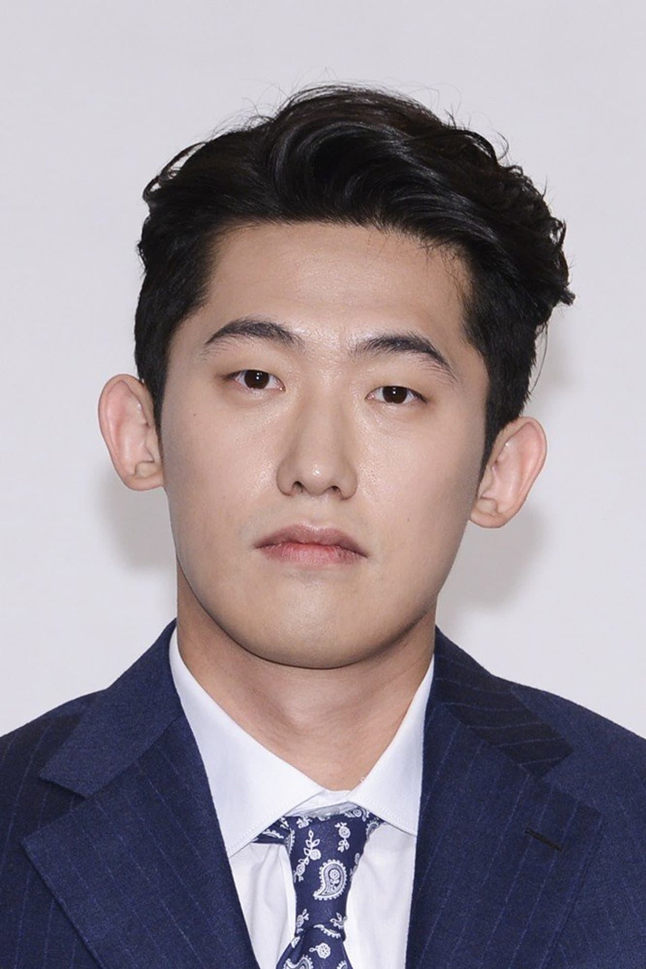 Min Jin Woong