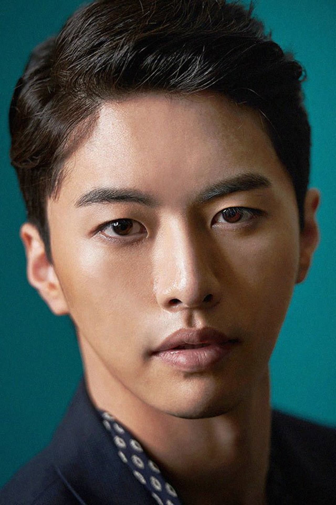 Shin Soo Hang