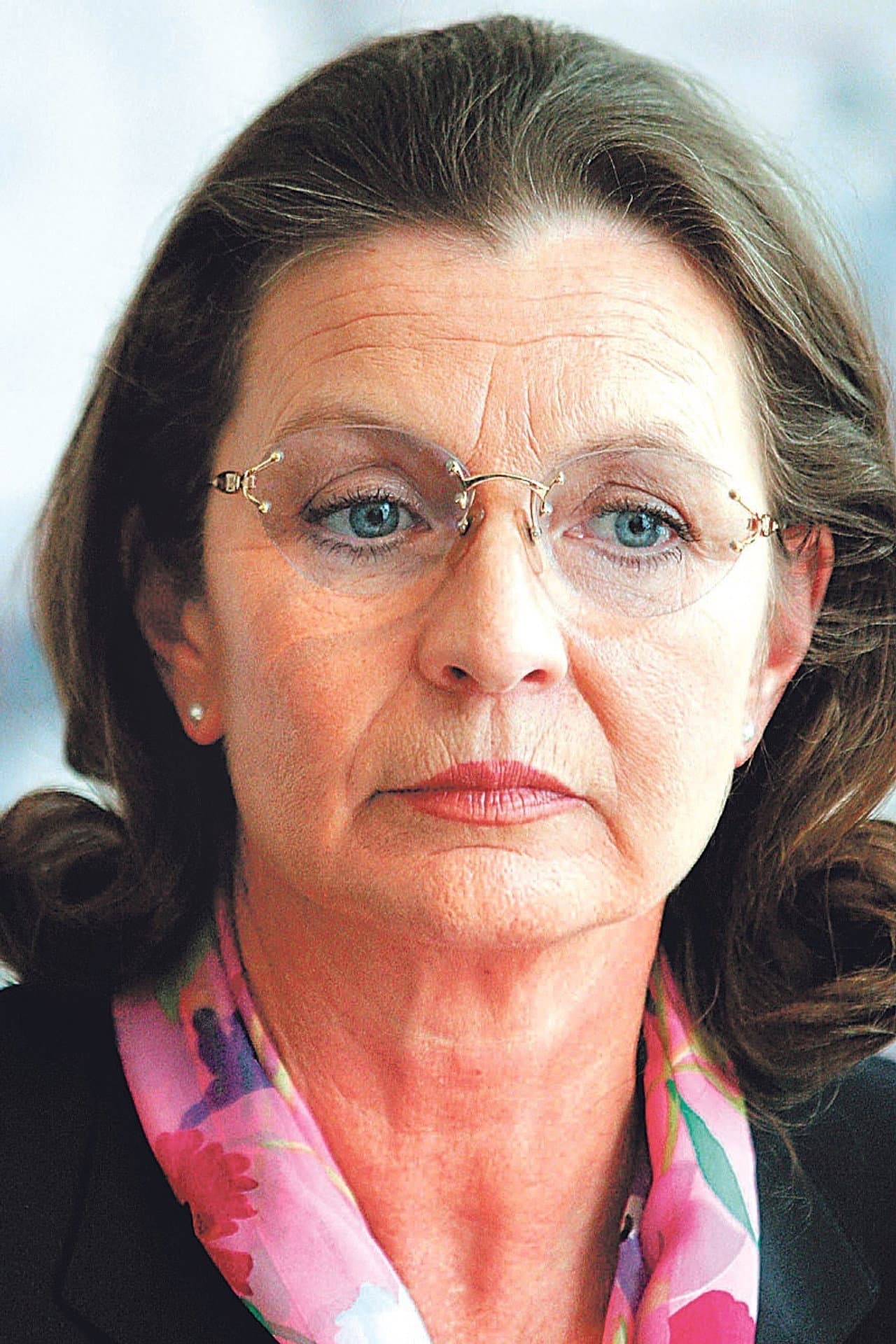 Evelyna Steimarov