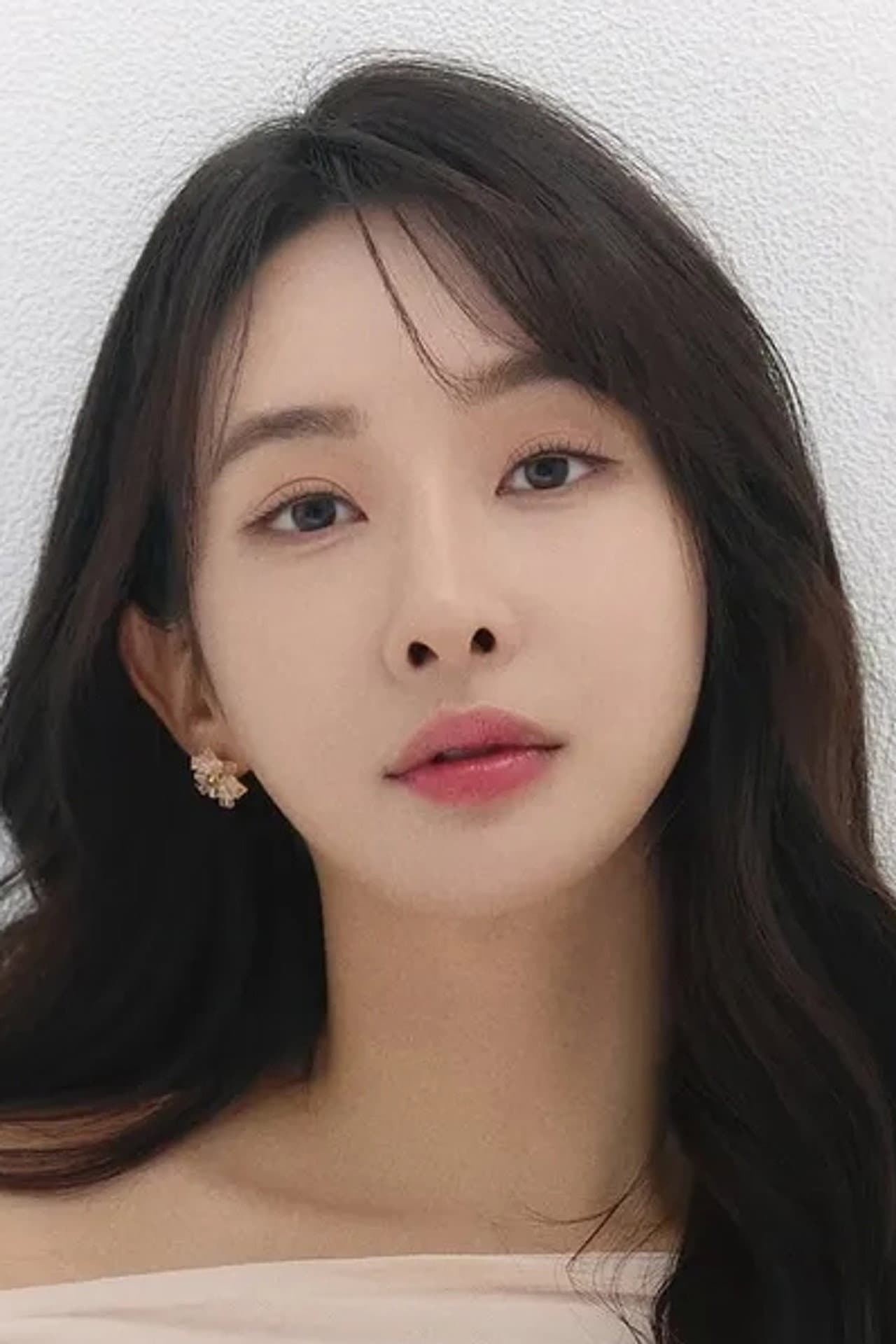 Song Yi Hyun