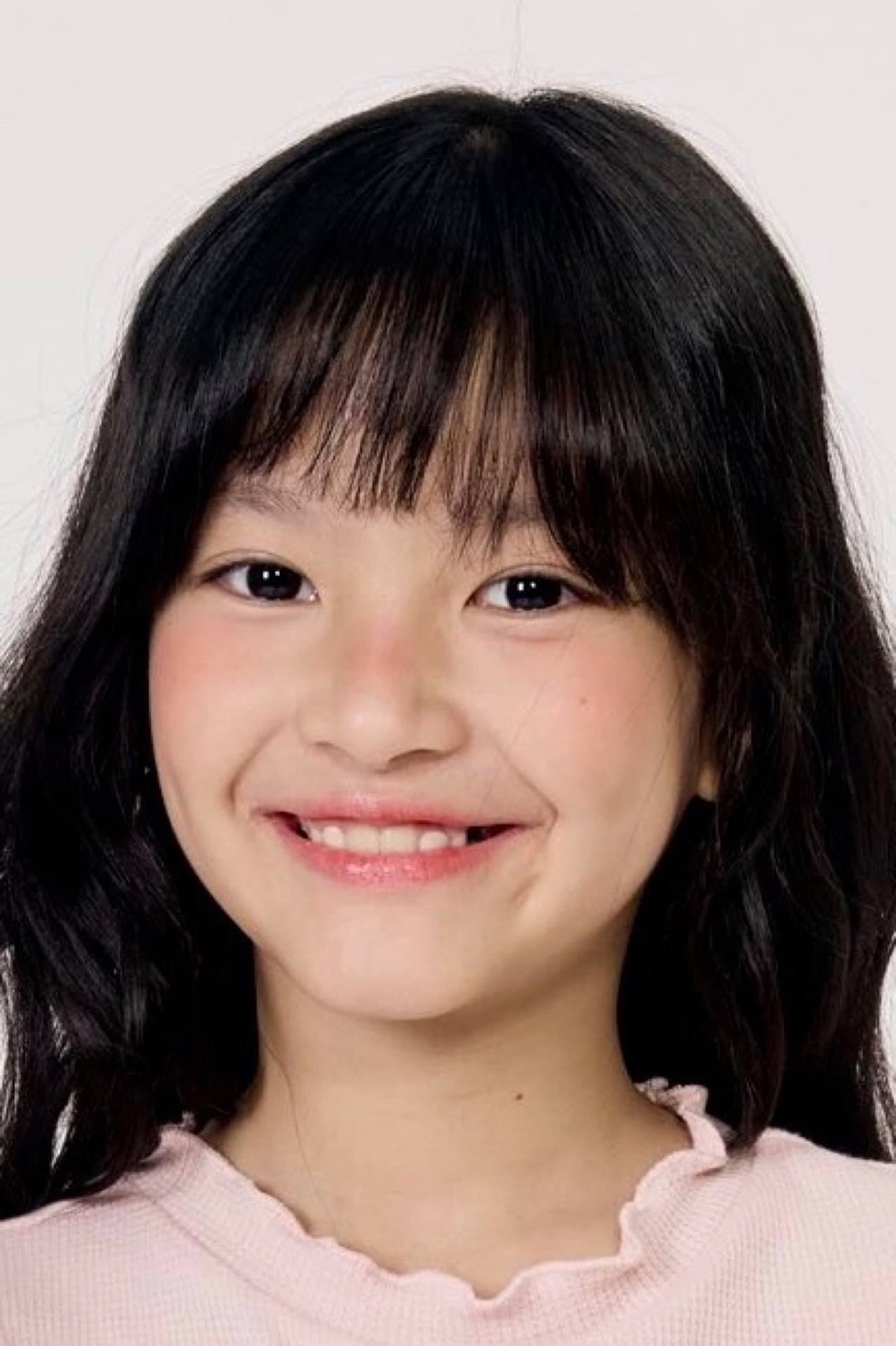 Alina M Chang