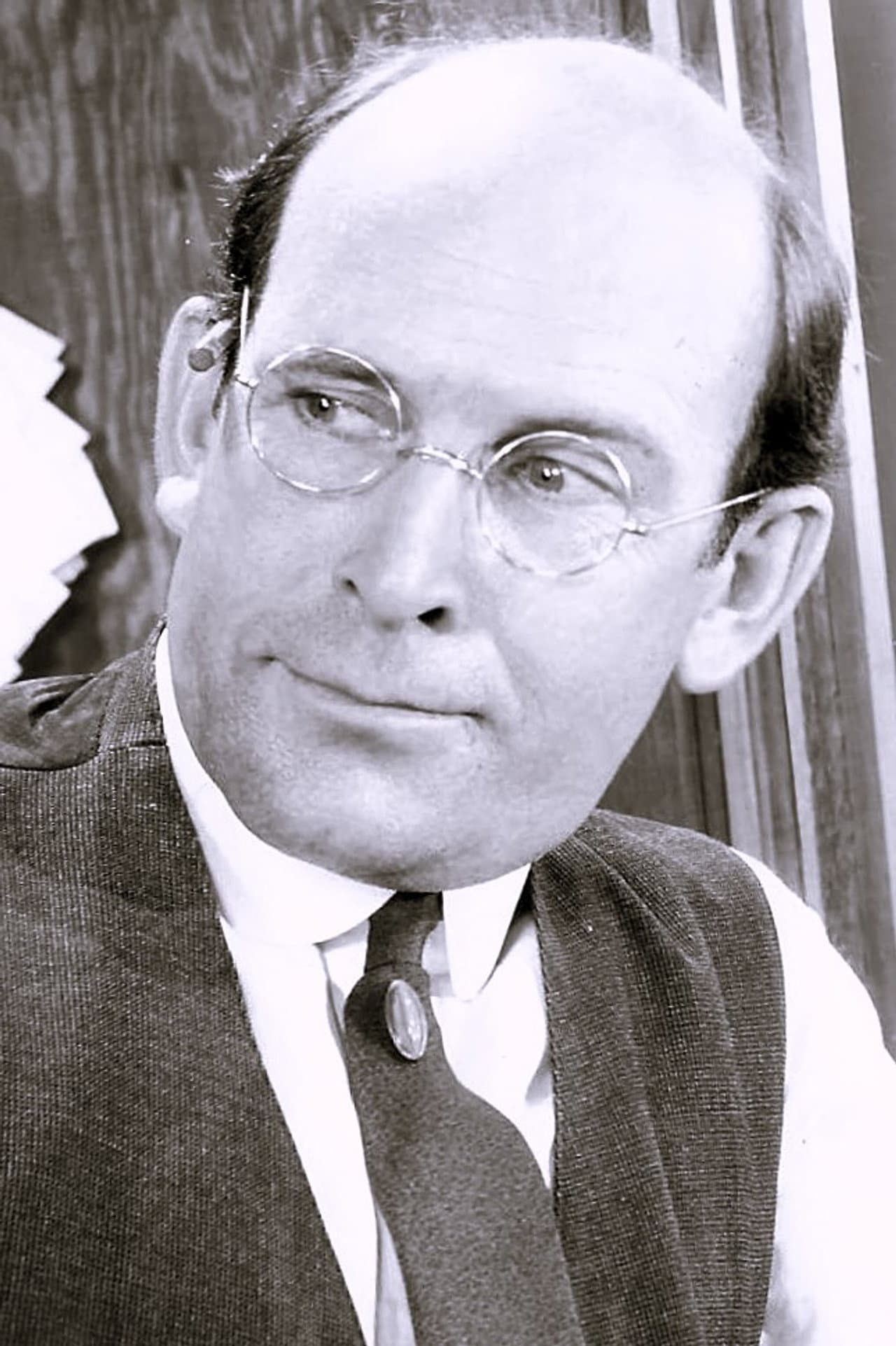 Frank M Thomas