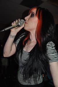Roxy Saint