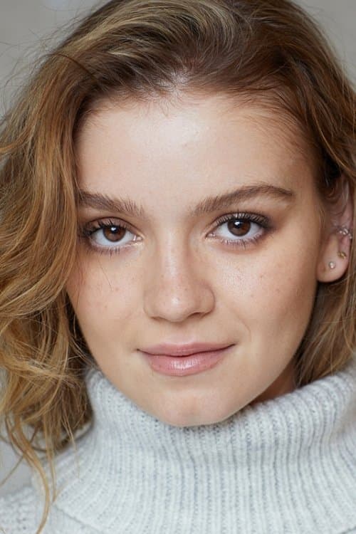 Bella Delong