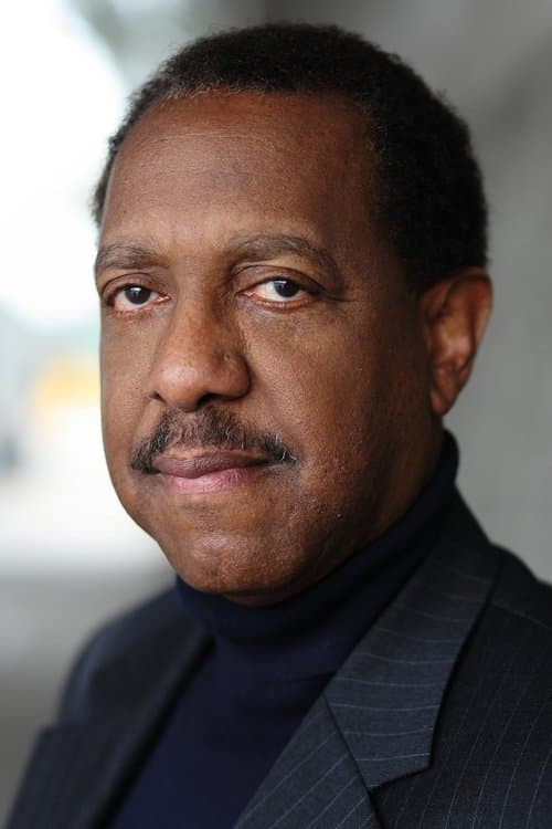 Michael D Roberts