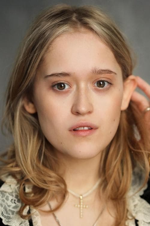 Freya Hannan Mills