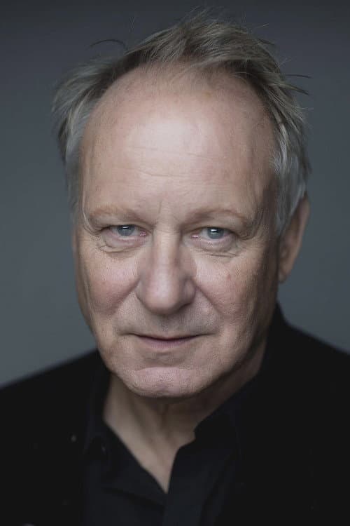 Stellan Skarsgard