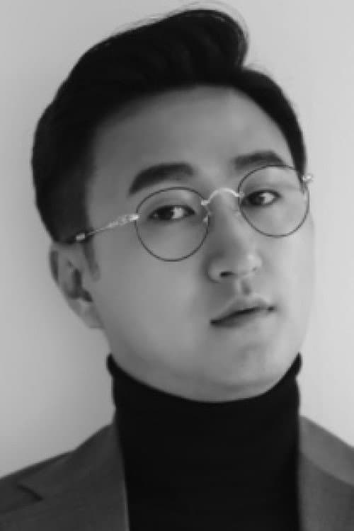 Kim Tae Baek