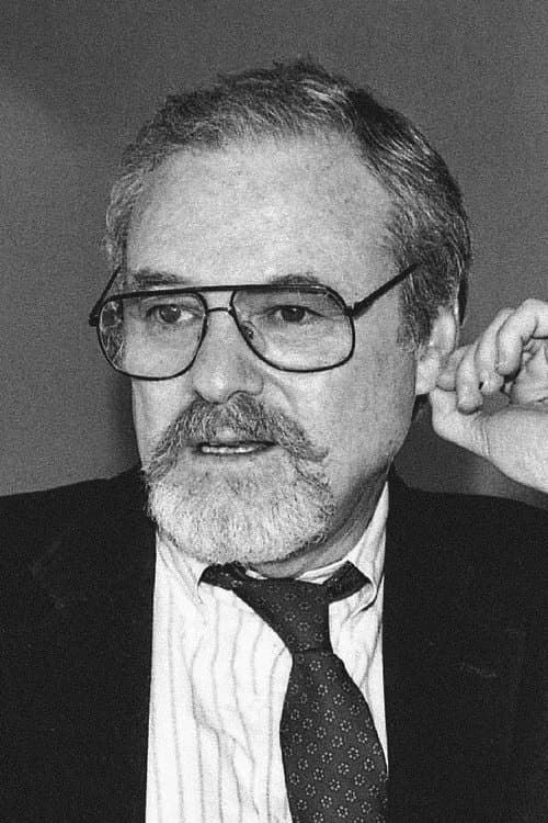 Alan J Pakula